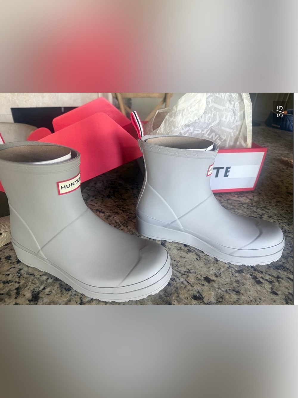 Hunter play Short Matte Gray Chelsea Rain Boots with Striped Pull Tab Size 8 NEW